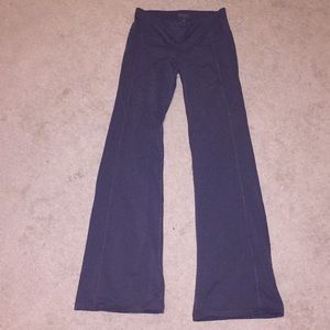 gray athleta yoga pants